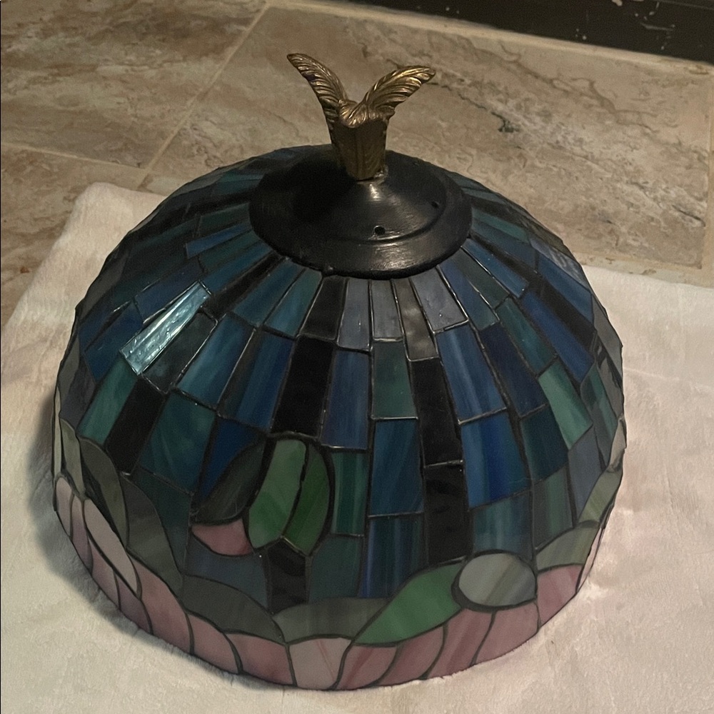 Stained Glass Dome Lamp Shade with Floral Design